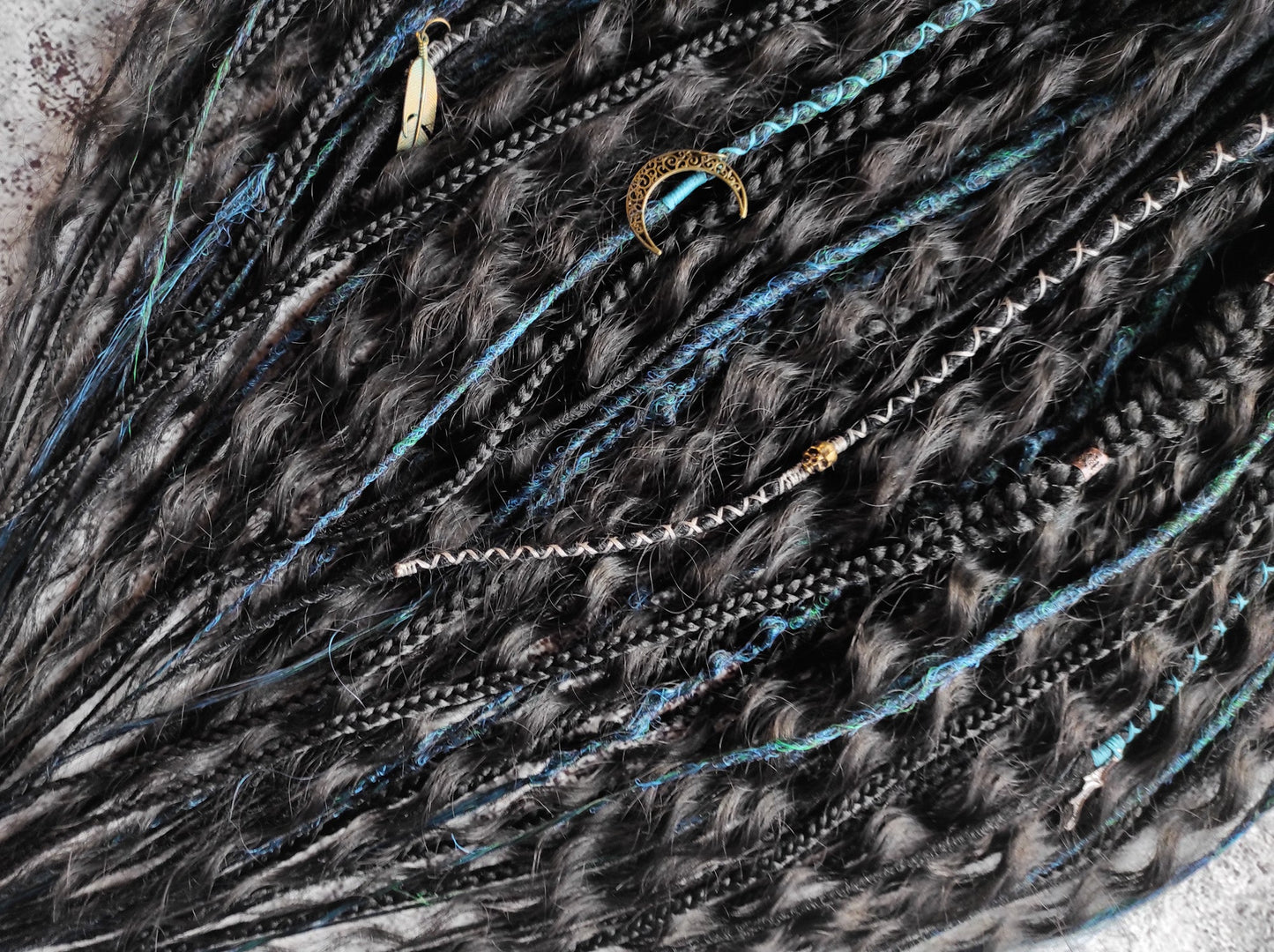 Black and Dark Green Synthetic Dreads with Curls